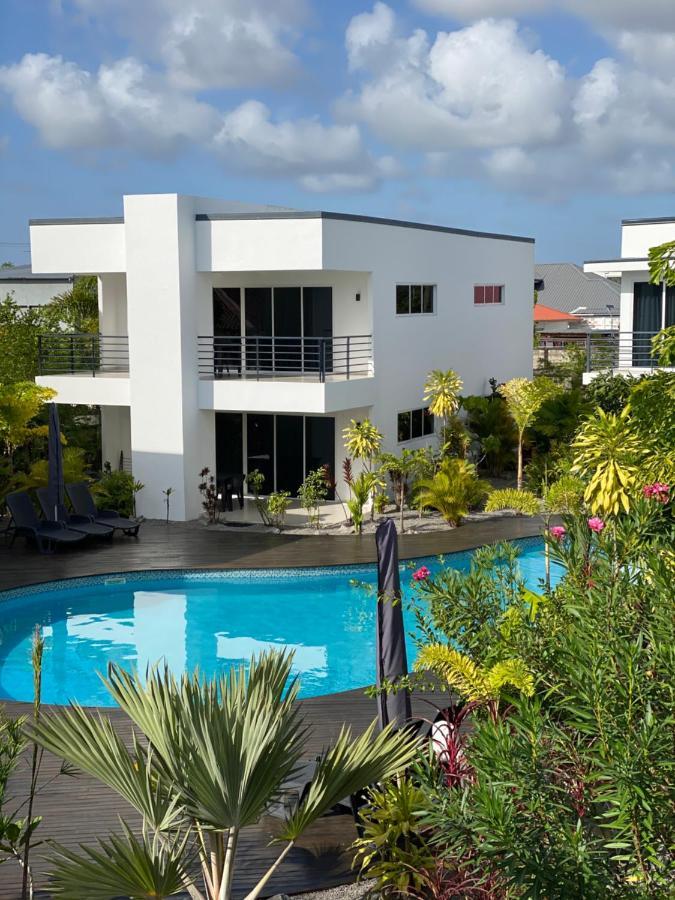 Tucan Resort & Spa パラマリボ エクステリア 写真